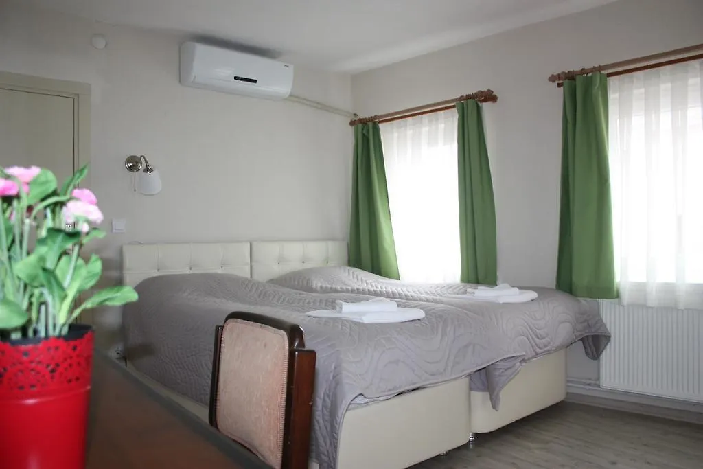 Karinca Guest House Istanbul